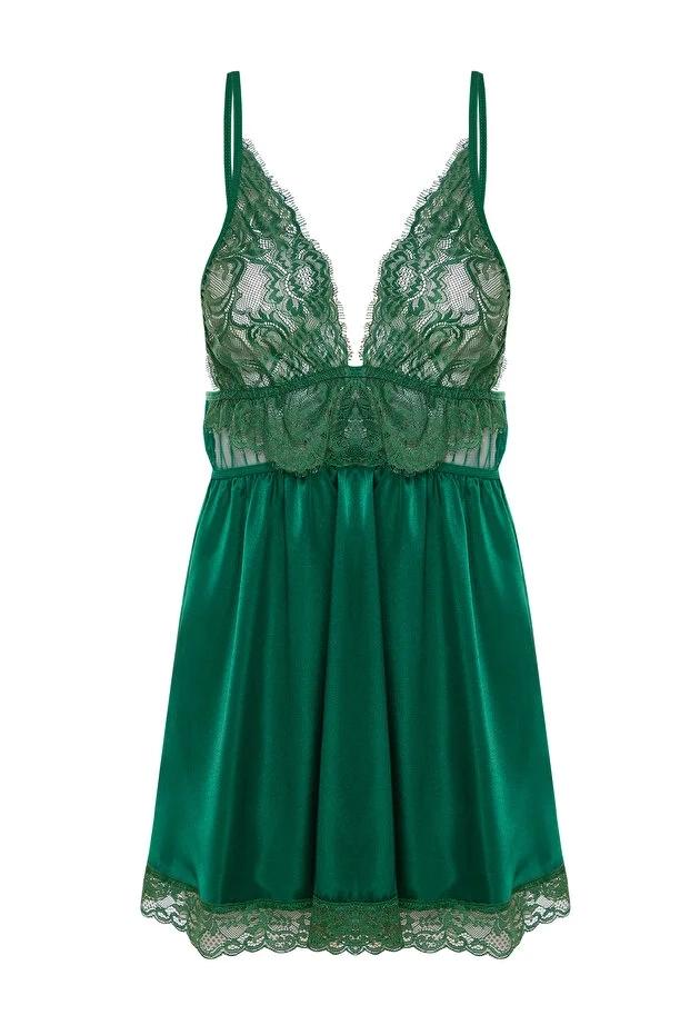 Yeşil Saten Göğüs ve Etek Ucu Dantelli İp Askılı Babydoll – Fantezi Gecelik