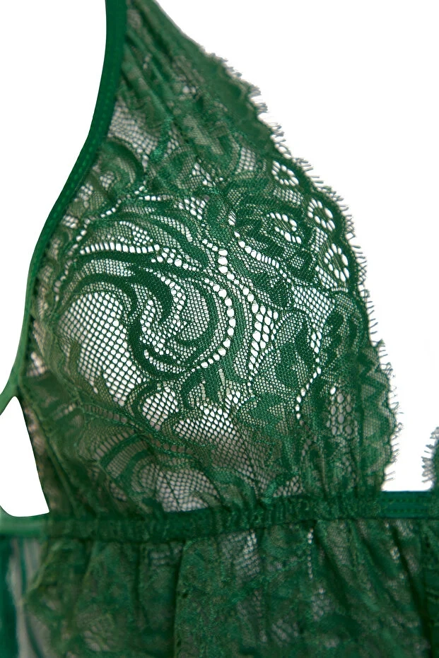 Yeşil Saten Göğüs ve Etek Ucu Dantelli İp Askılı Babydoll – Fantezi Gecelik