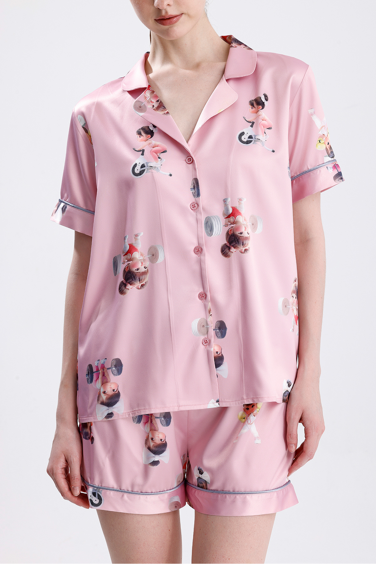 Kadın Kısa Kollu Şortlu Pijama Takımı Yazlık, Önden Düğmeli, Desenli Rahat Ev Giyim