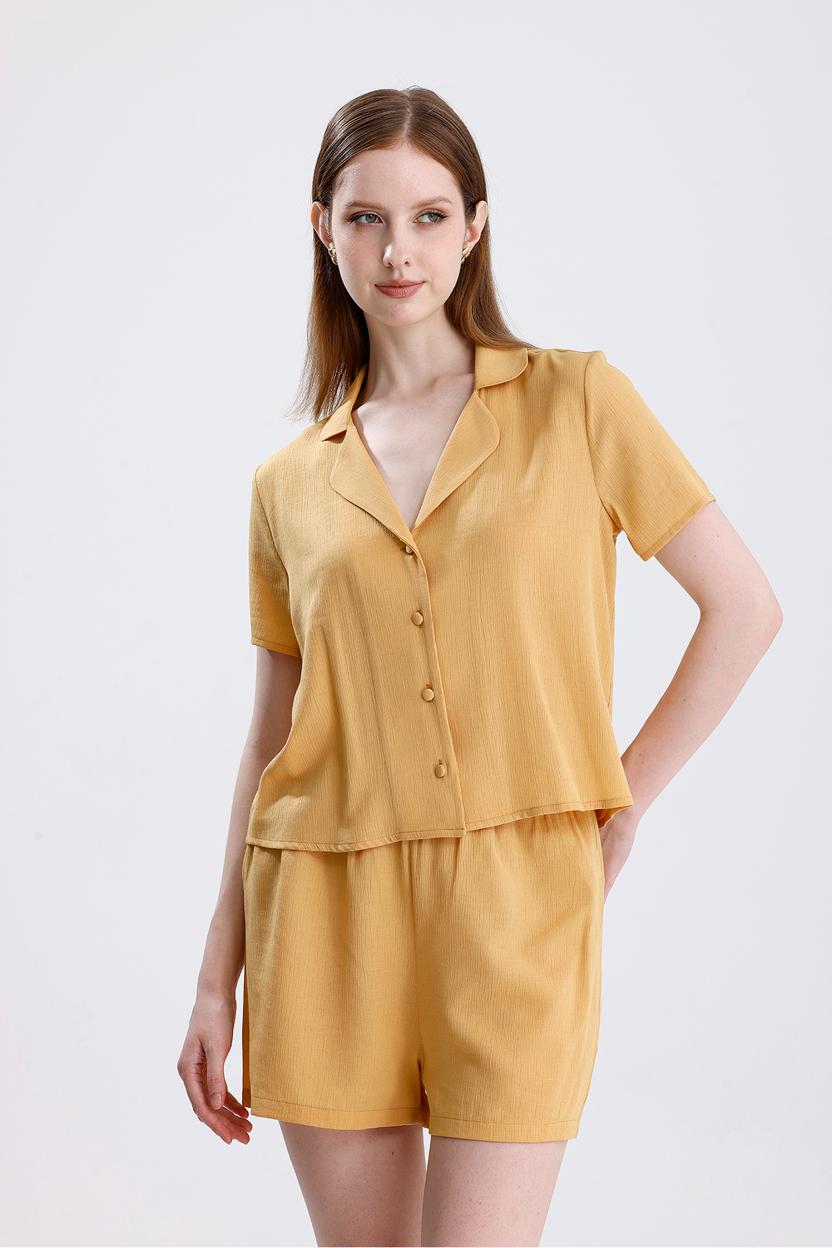 Kadın Şortlu Yazlık Pijama Takımı Kısa Kollu, Hafif Kumaşlı Ev Giyim