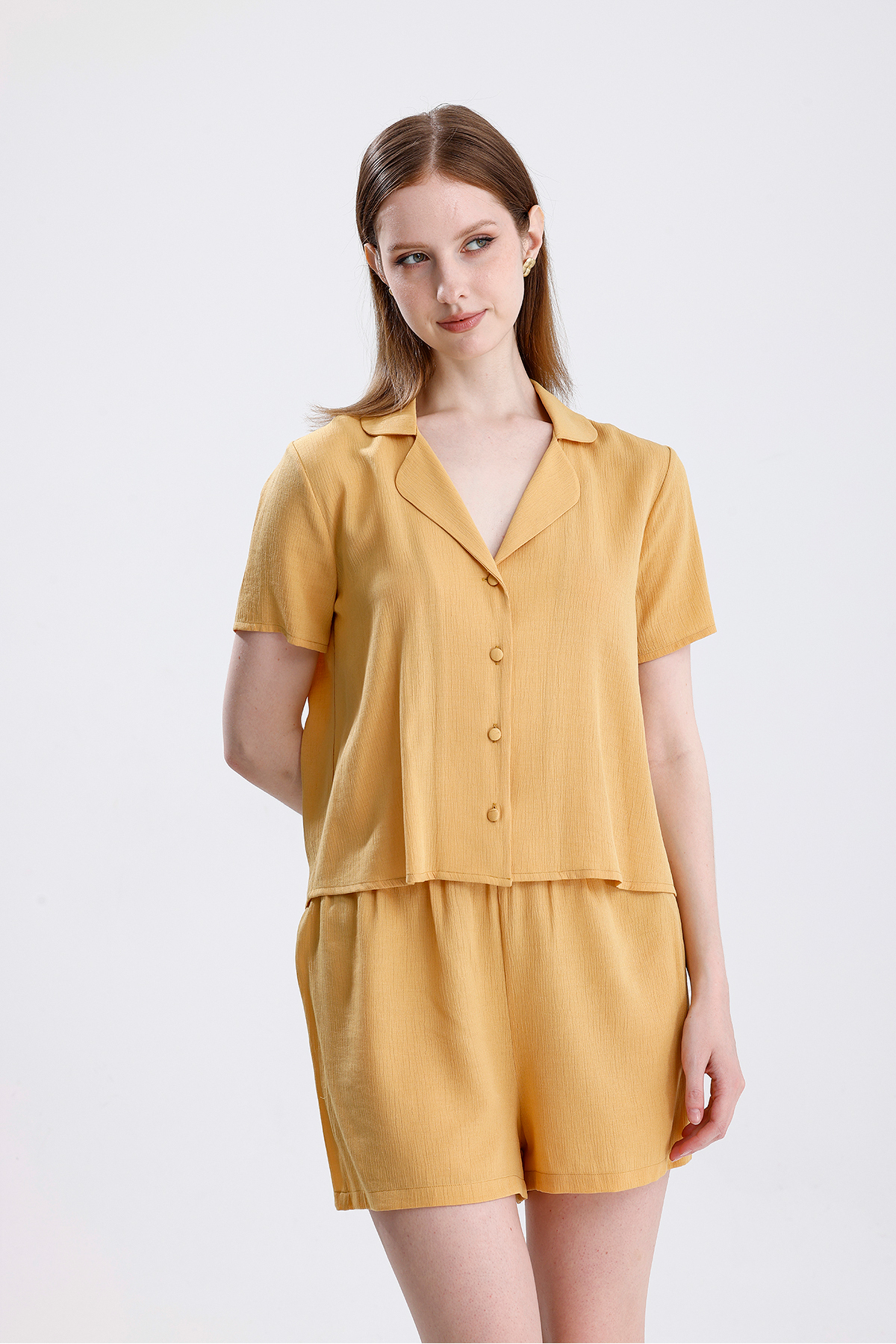 Kadın Şortlu Yazlık Pijama Takımı Kısa Kollu, Hafif Kumaşlı Ev Giyim