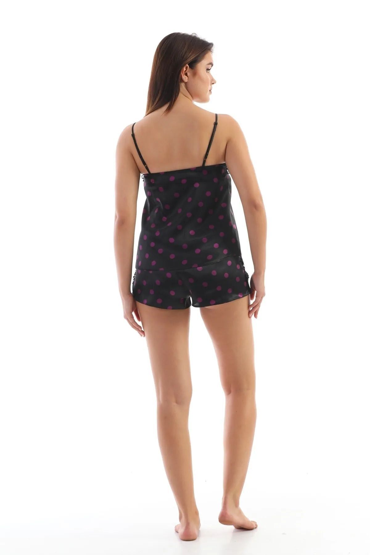 Kadın Siyah Puantiyeli Dantel Detaylı Saten Askılı Pijama Takımı